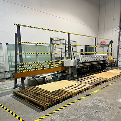 Custom glass manufacturing workshop in Coquitlam BC